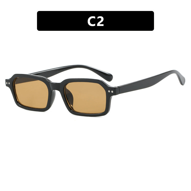 Women's fashionable square sunglasses in urban design Stornfield