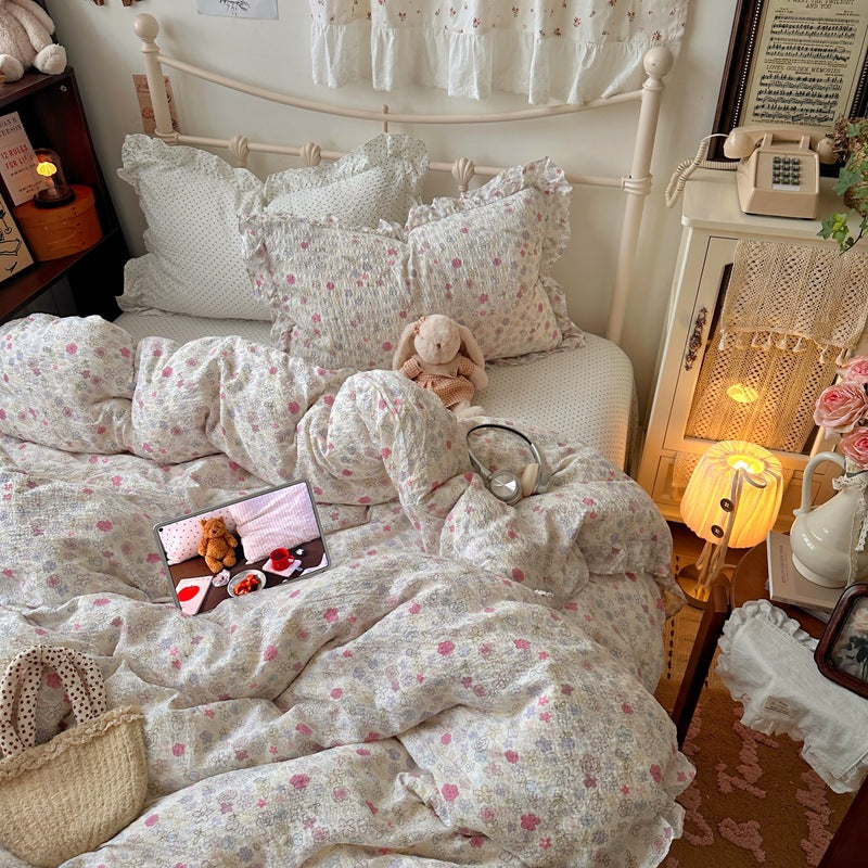 Ruffled Floral Print Comforter Set