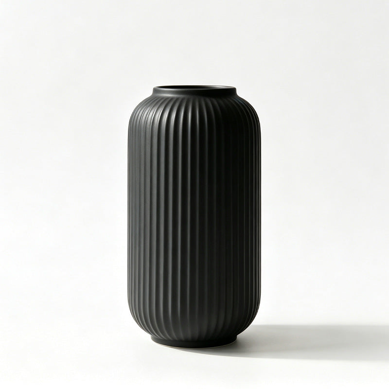 Elegant Ribbed Ceramic Decorative Vase Stornfeild