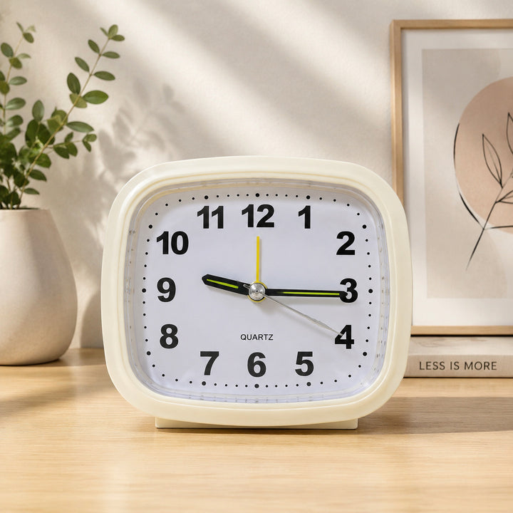 Quarz Alarm Clock with Large Dial Stornfield