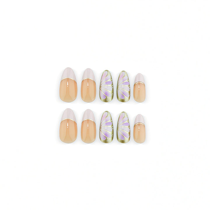 Artificial nails with luxurious gold edge and filigree design Stornfield