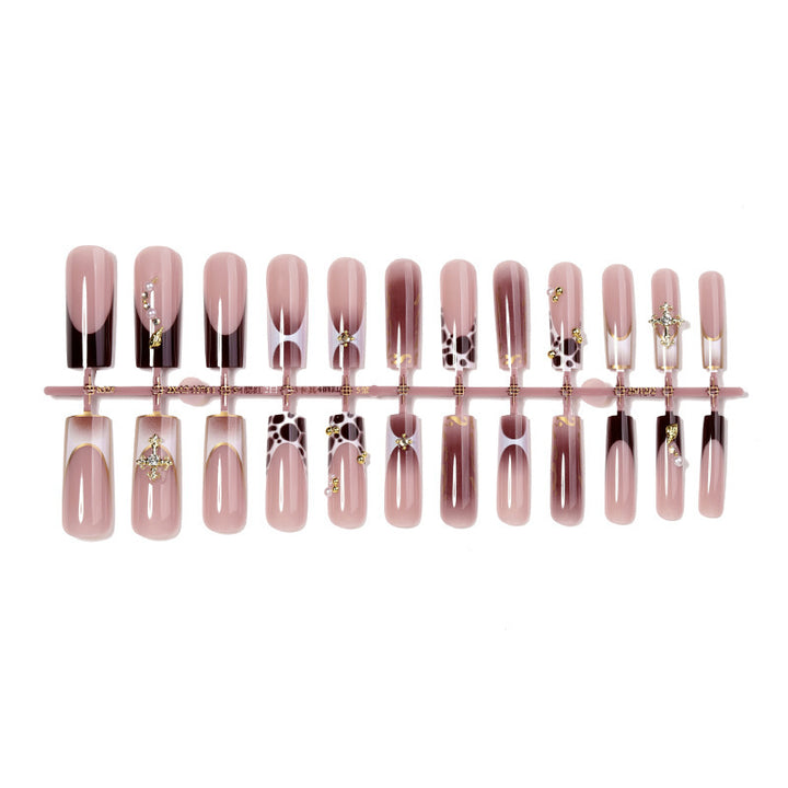 Acrylic nail set with glamorous design Stornfield