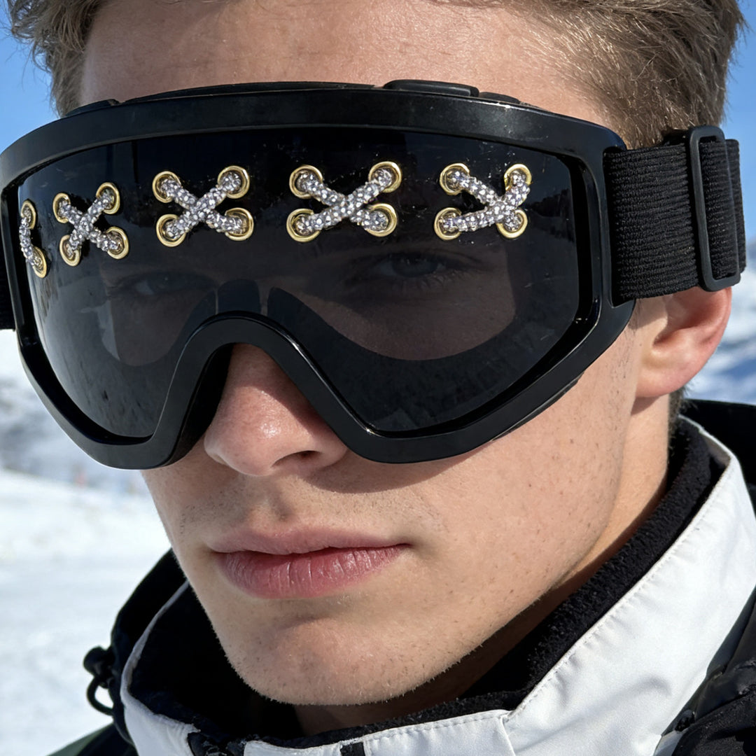 Women's sporty protective goggles in modern design with innovative details Stornfield