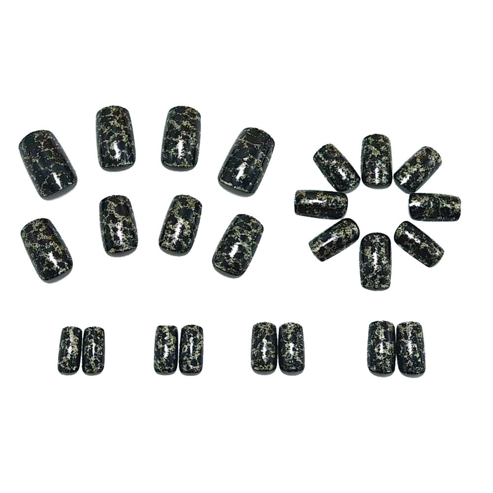 Glamorous artificial nail set with leopard pattern Stornfield