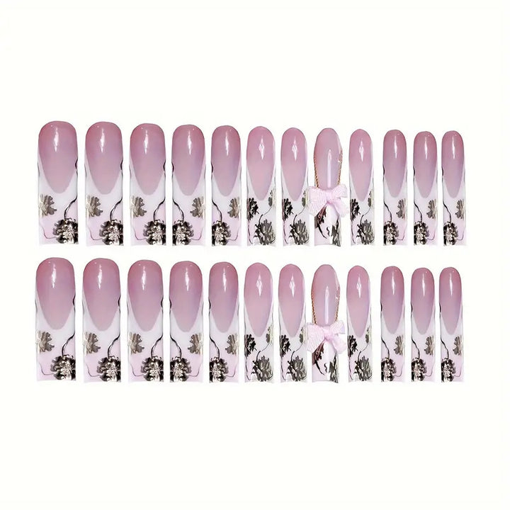 Floral Accent Decorative Press-On Nails Stornfield