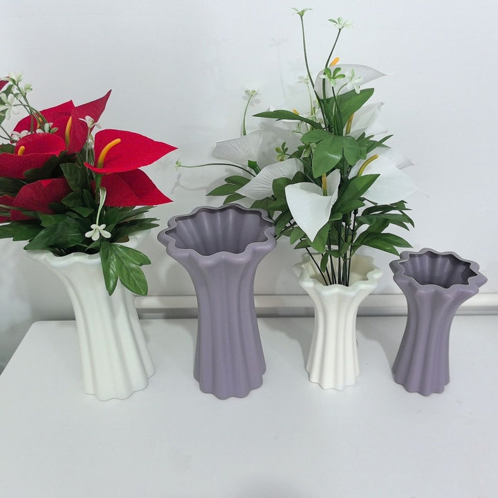 Sculpted Decorative Floral Vase Stornfeild