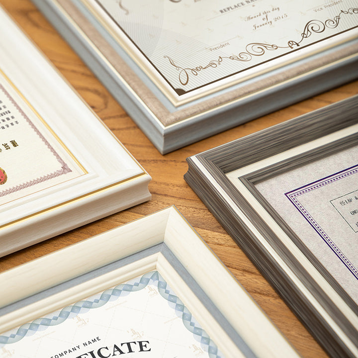 Elegant Wooden Tabletop Picture Frame
