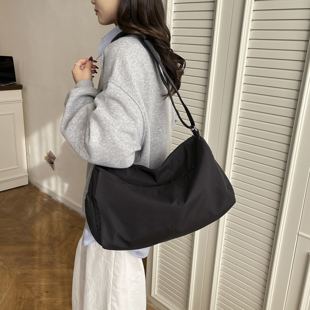 Functional Everyday Sling Bag Stornfield
