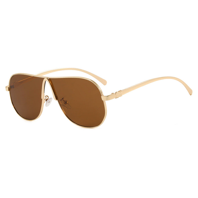 Women oversized sunglasses with modern design Stornfield