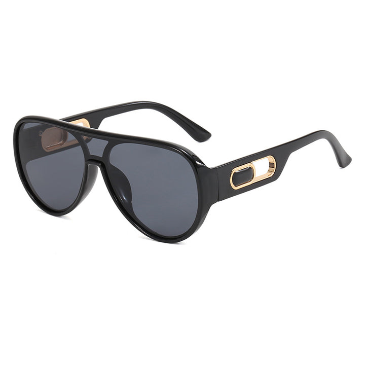 Ladies Elegant Oversize Sunglasses with Designer Details Stornfield