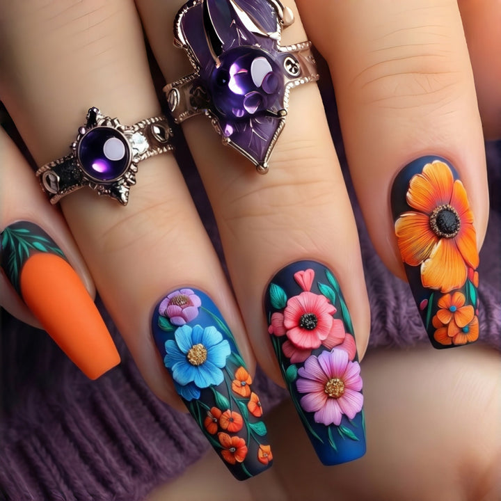 Art Nail Set with Floral Patterns Stornfield