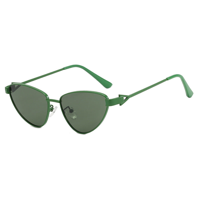 Ladies Cat-Eye Sunglasses with elegant and flexible frame Stornfield