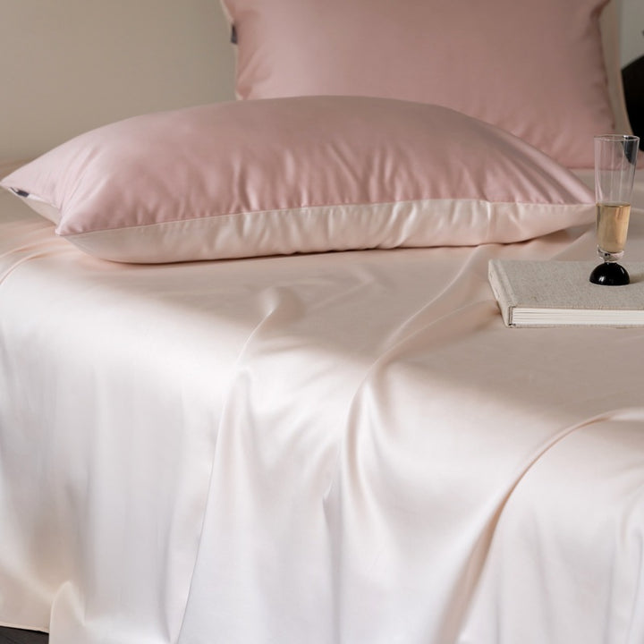 Satin bedding set with pillowcases and extra soft microfiber finish