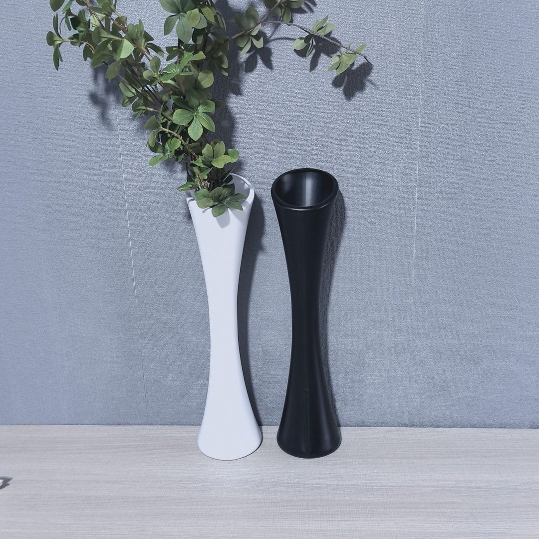 Elegant Sculptural Floor Vase Stornfeild