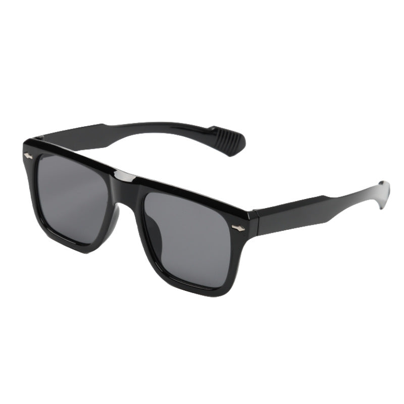 Ladies stylish sunglasses in modern oversized design Stornfield