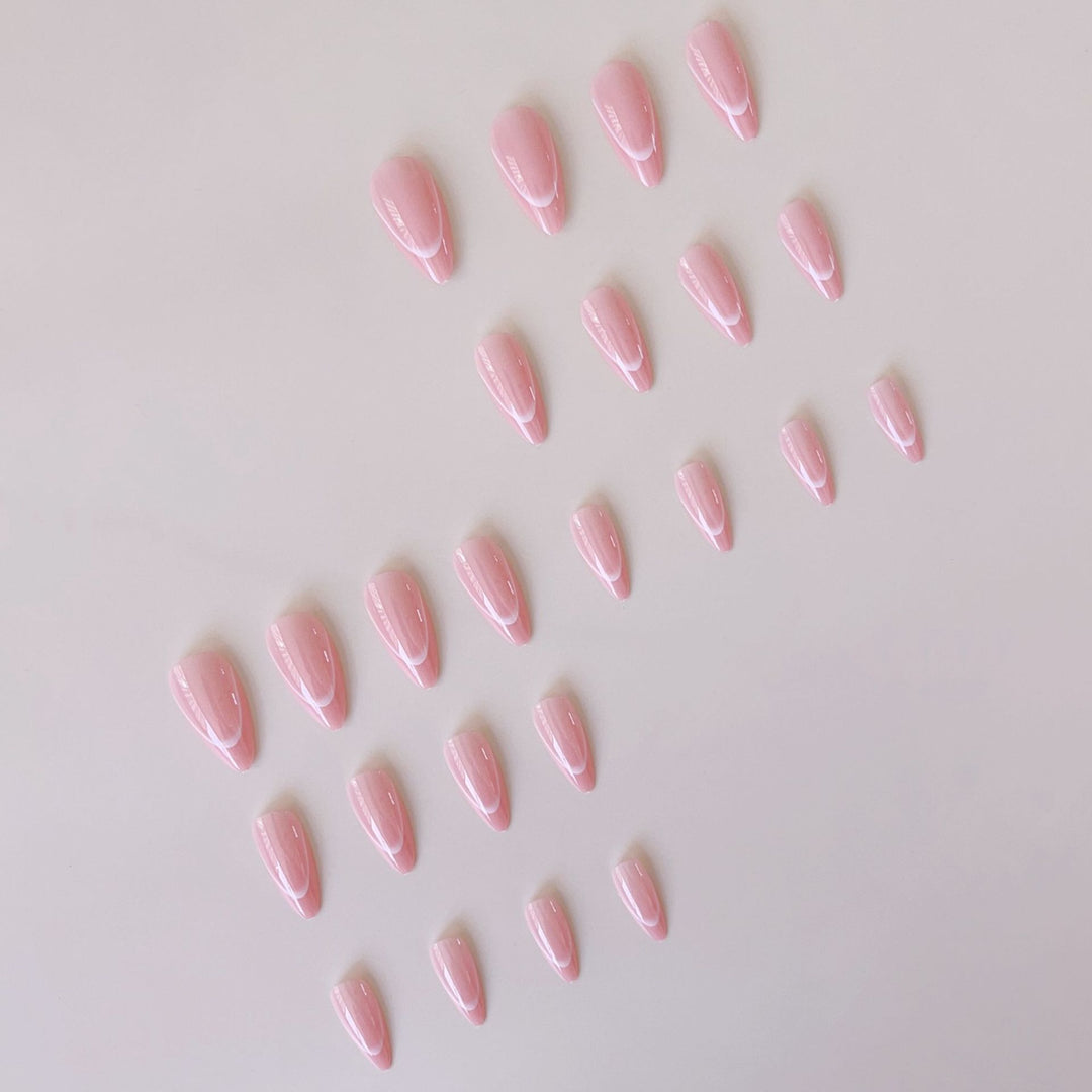 Luxurious artificial nail set with elegant French design Stornfield