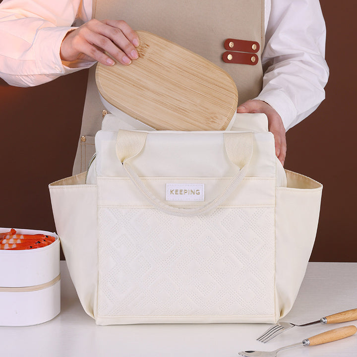 Cooler bag with insulating interior and practical compartment design Stornfield
