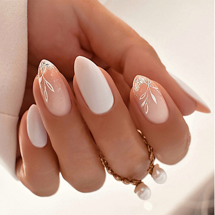 Luxurious Faux Finish Press-On Nail Set with Elegant Floral Design Stornfield