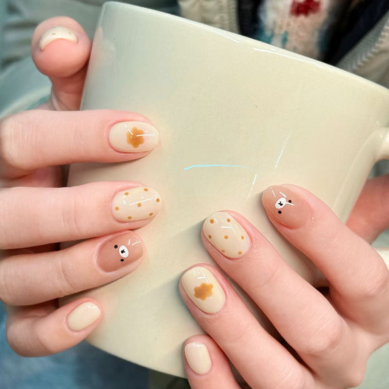 Artistic Cat-Themed Press-On Nail Art Set Stornfield