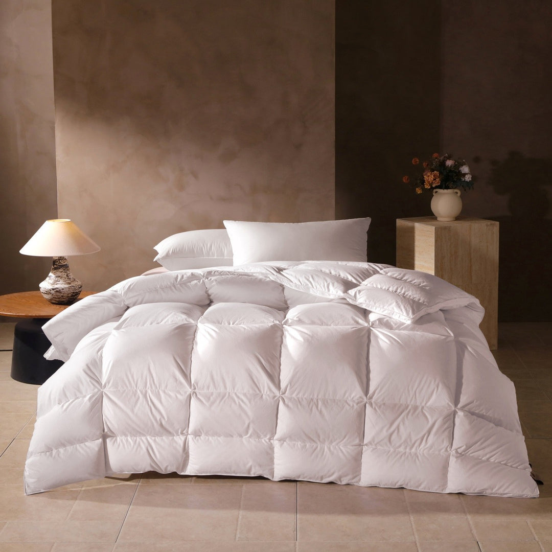 All-Season Box-Stitched Down-Alternative Comforter