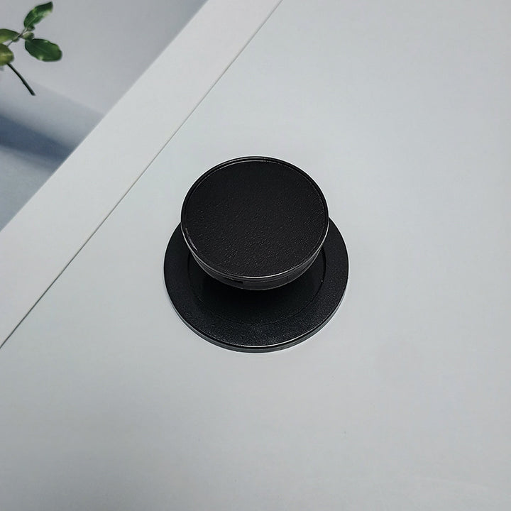 Multi-Purpose Phone Grip Stornfield