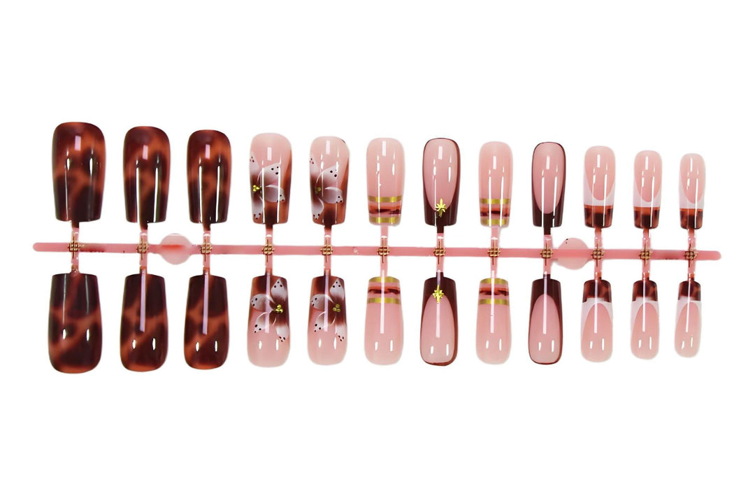Artificial nail set with various elegant designs Stornfield