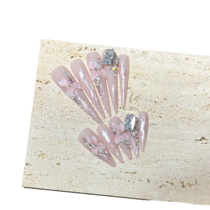 Artistic Nail Art Set