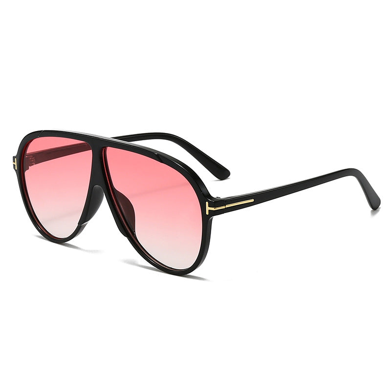 Women's large sunglasses with modern design and protective lenses Stornfield