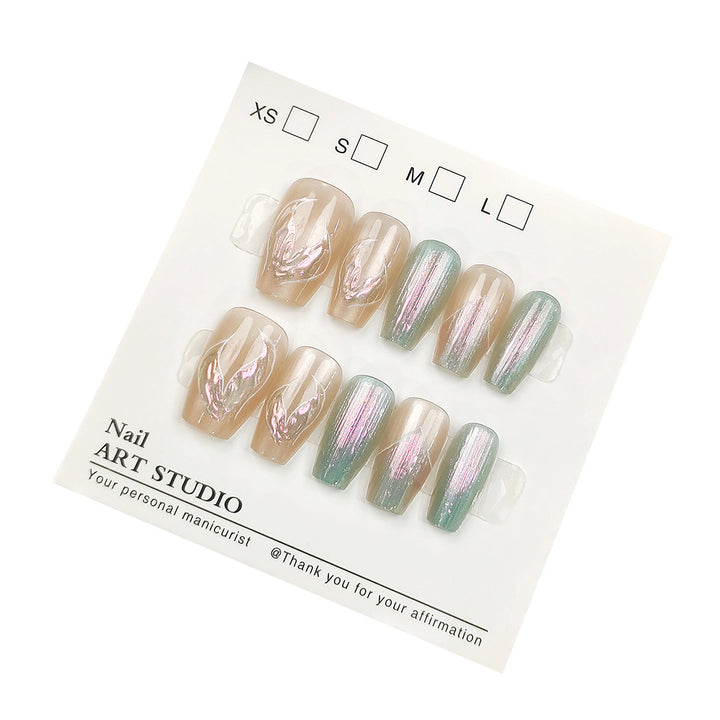 Elegant Artificial Nails with Shimmering Effect Stornfield