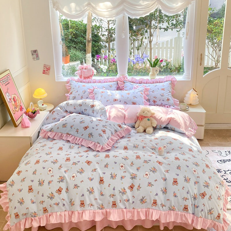 Children's Playful Strawberry Print Bedding Set