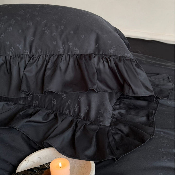 Frilled Jacquard Microfloral Duvet Cover Set with Ruffled Hem and Envelope Shams