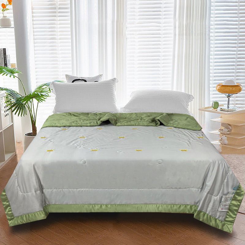 Luxurious Silky Quilt Set Stornfield