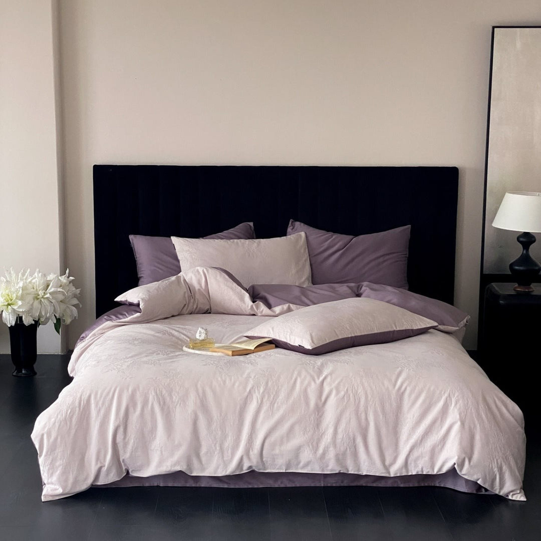 Elegant bed linen set made of cotton satin with embossed fan relief