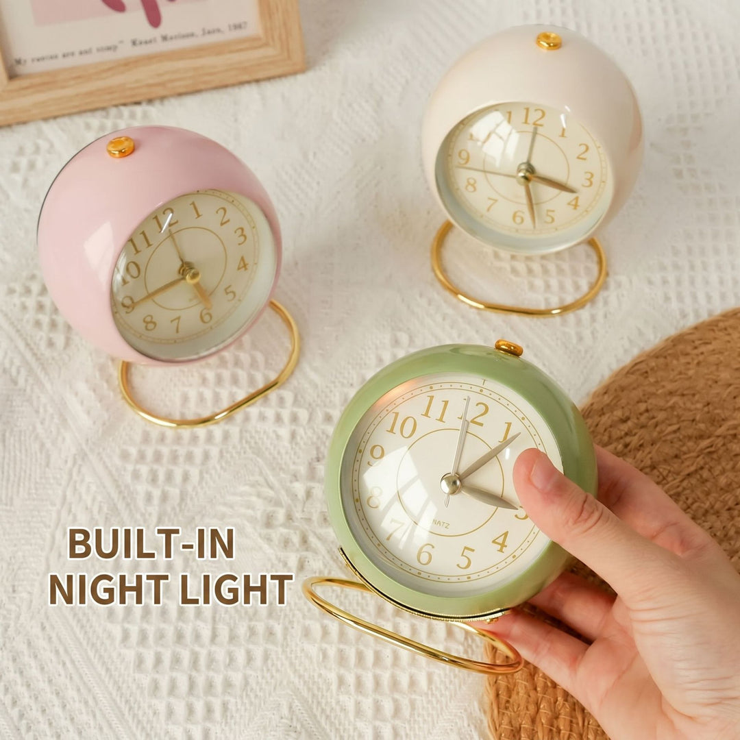 Vintage Desk Clock in Elegant Retro Design Stornfield