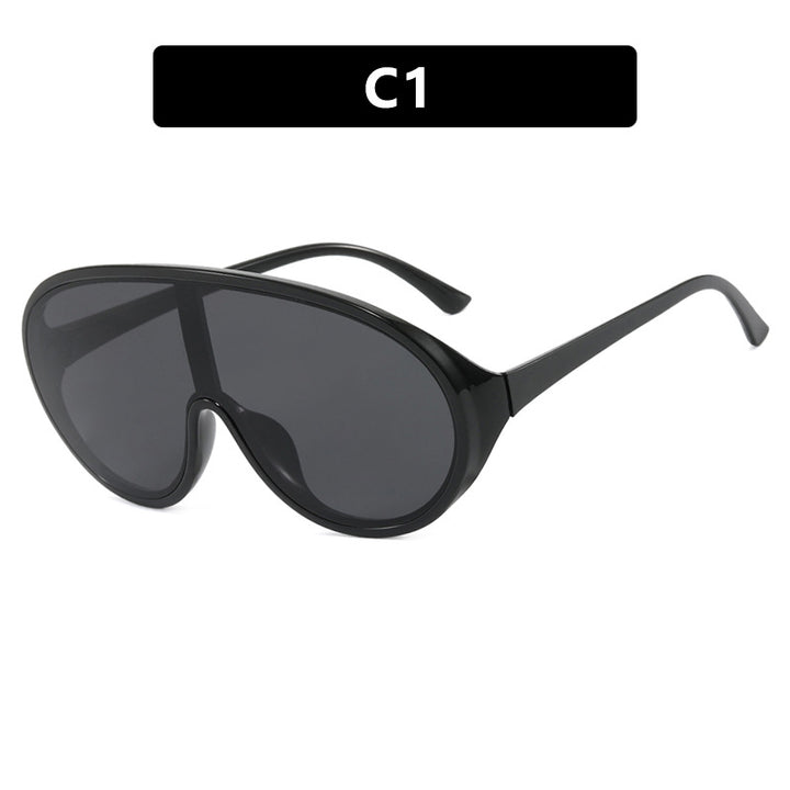 Women's futuristic sunglasses with large lenses and ergonomic frame Stornfield