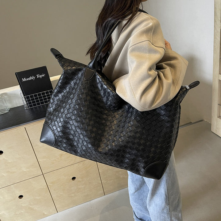 Handcrafted ven Leather Weekend Bag Stornfield