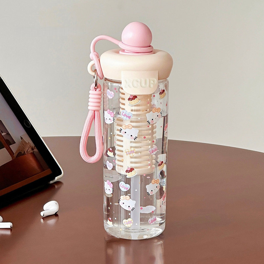 Women's playful water bottle with integrated fruit filter Stornfield