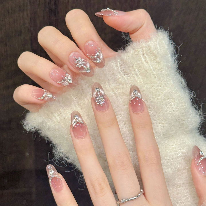 Elegant Press-On Nail Design Set with Floral and Gem Accents