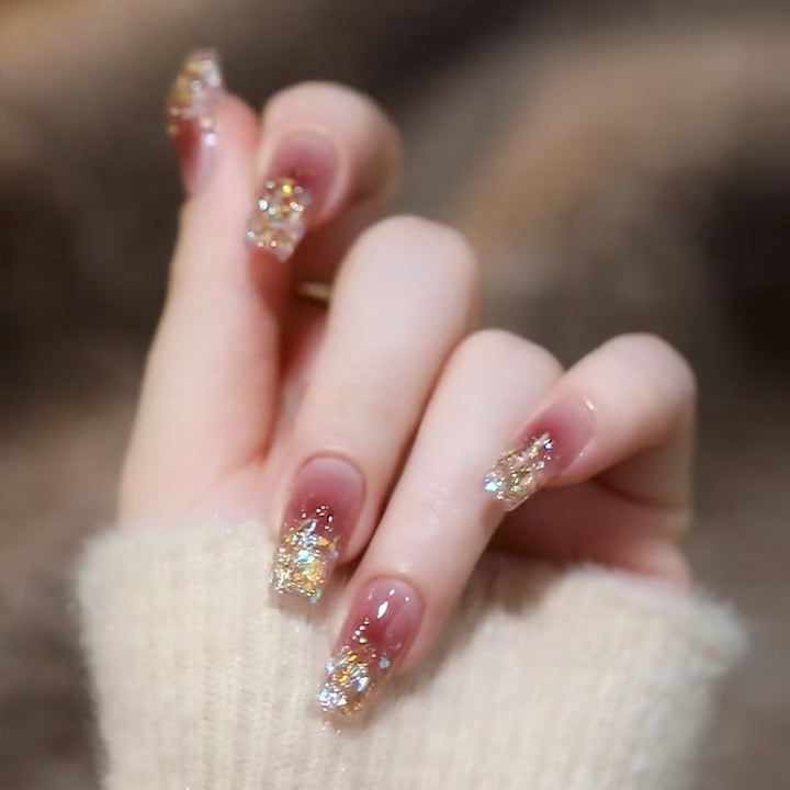 Artistic Press-On Nail Set with Glittery Star Accents Stornfield
