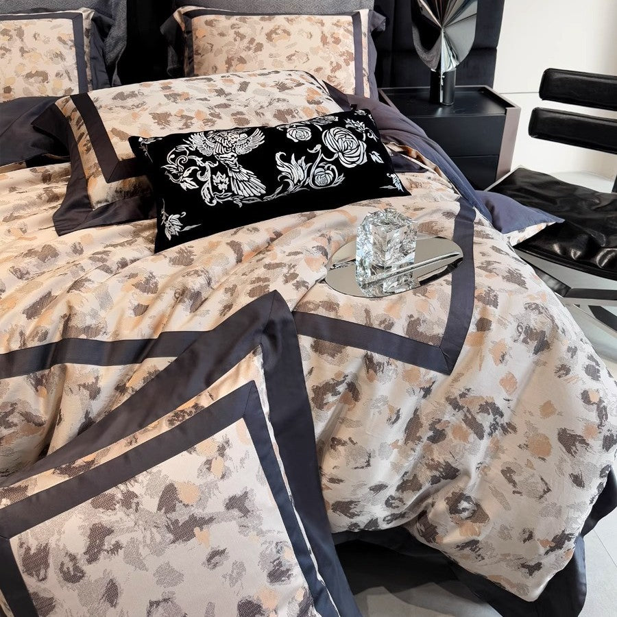 Jacquard-Patterned Reversible Duvet Cover Set with Satin Trim and Decorative Pillow Shams