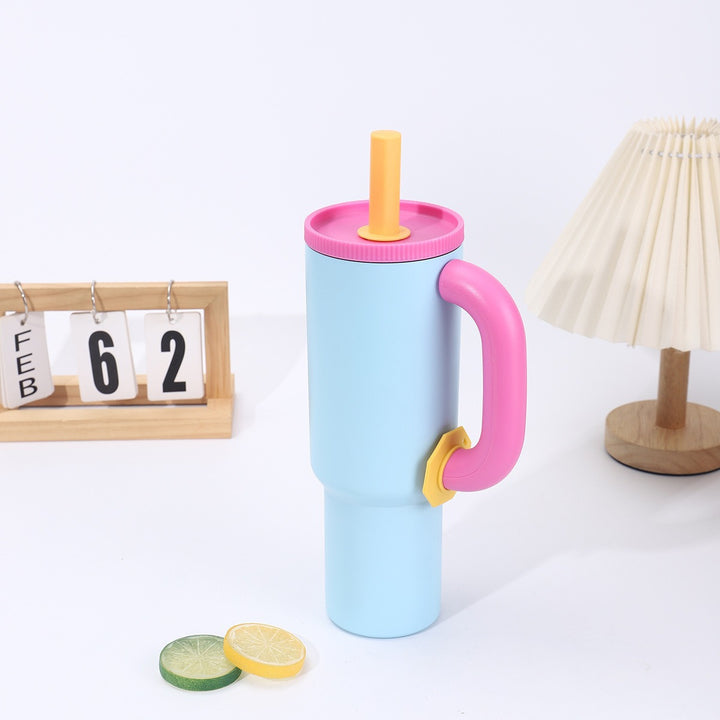 Women's stylish insulated mugs with integrated drinking spout Stornfield