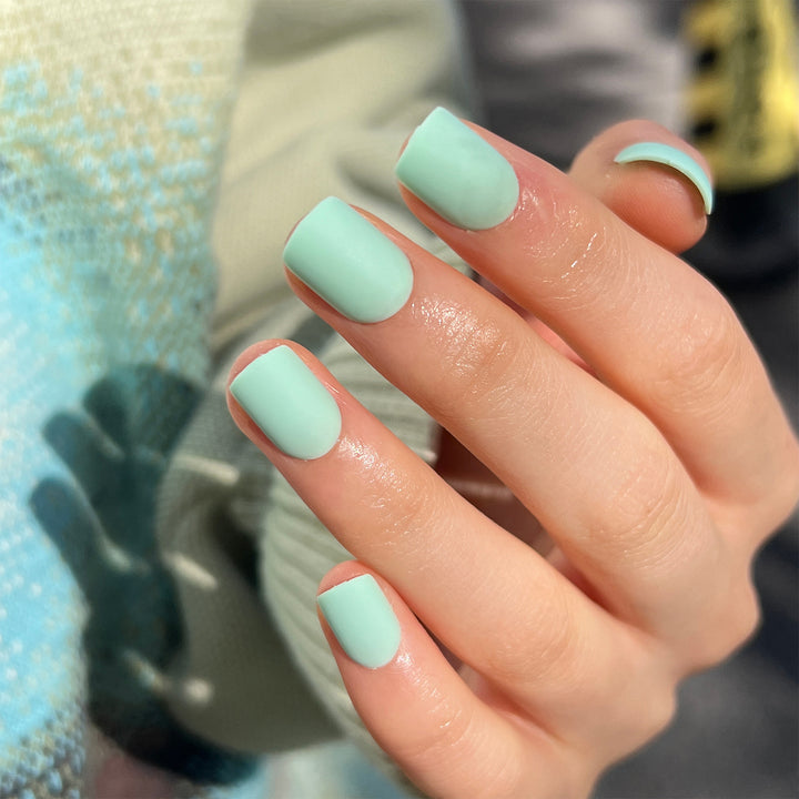 Matt lacquered nail art Stornfield