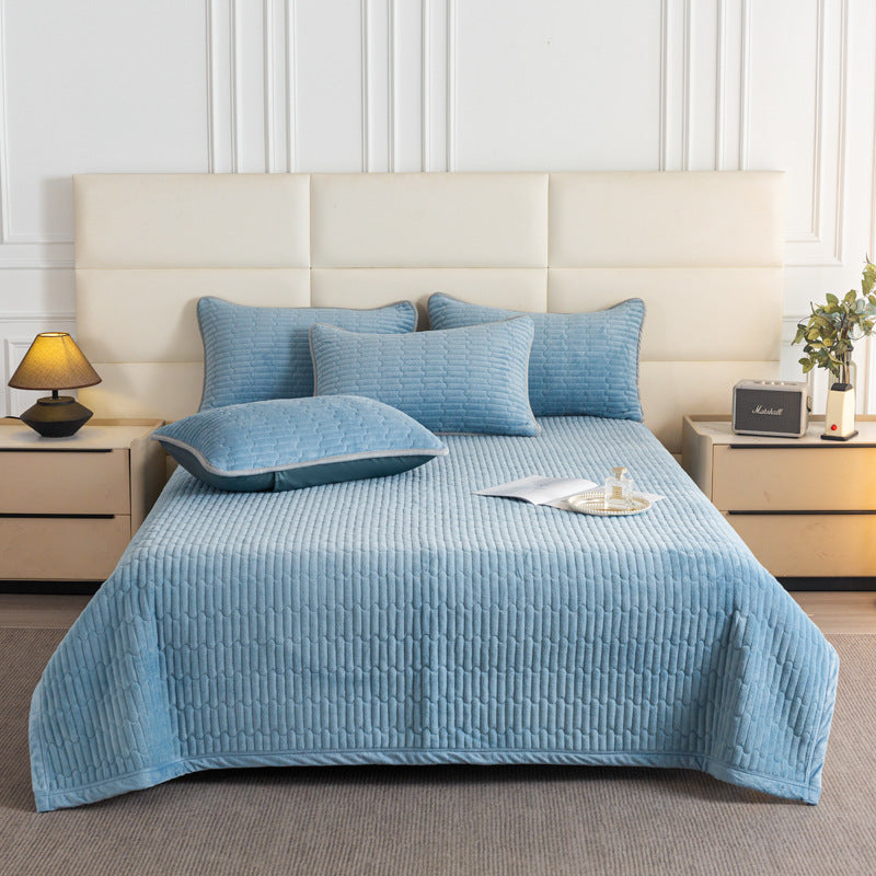 Playful Cartoon-Themed Bedspread Set