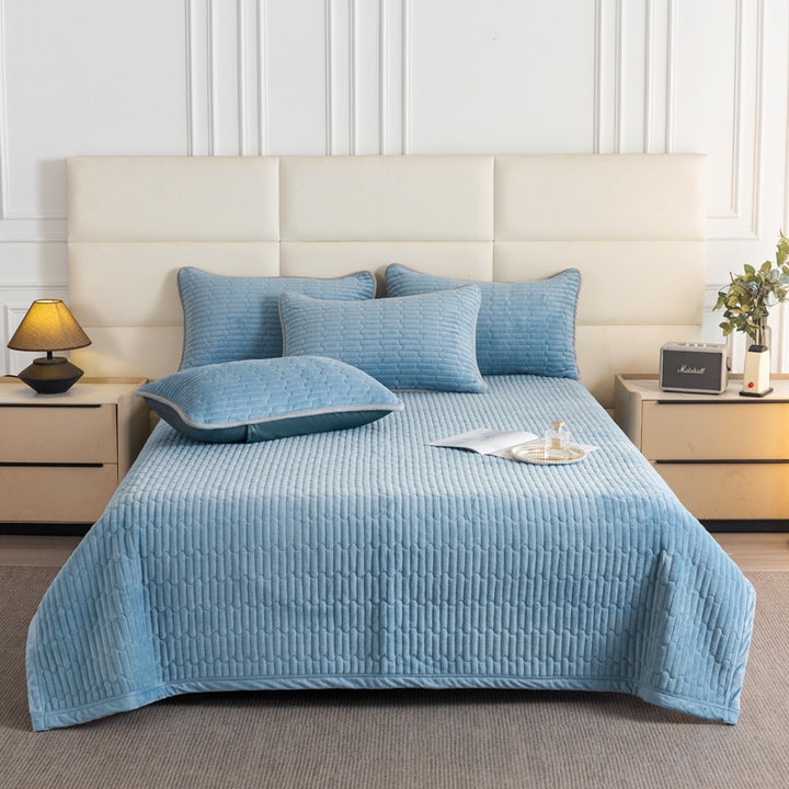 Playful Cartoon-Themed Bedspread Set