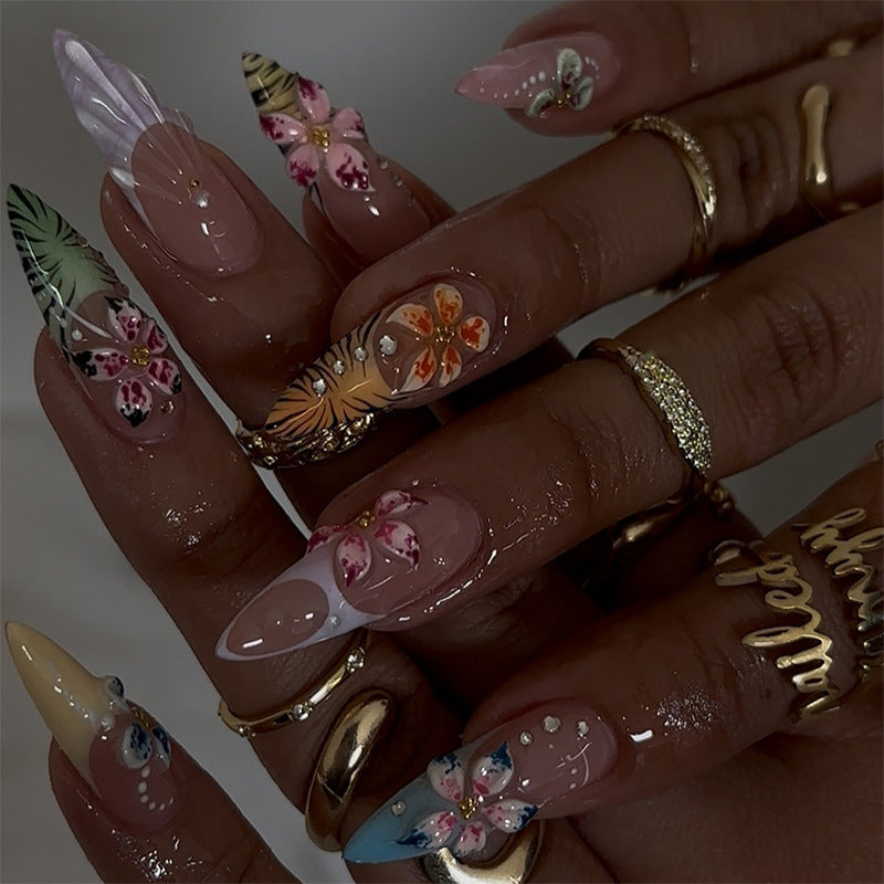 Romantic Kiss-Inspired Press-On Nail Art Set