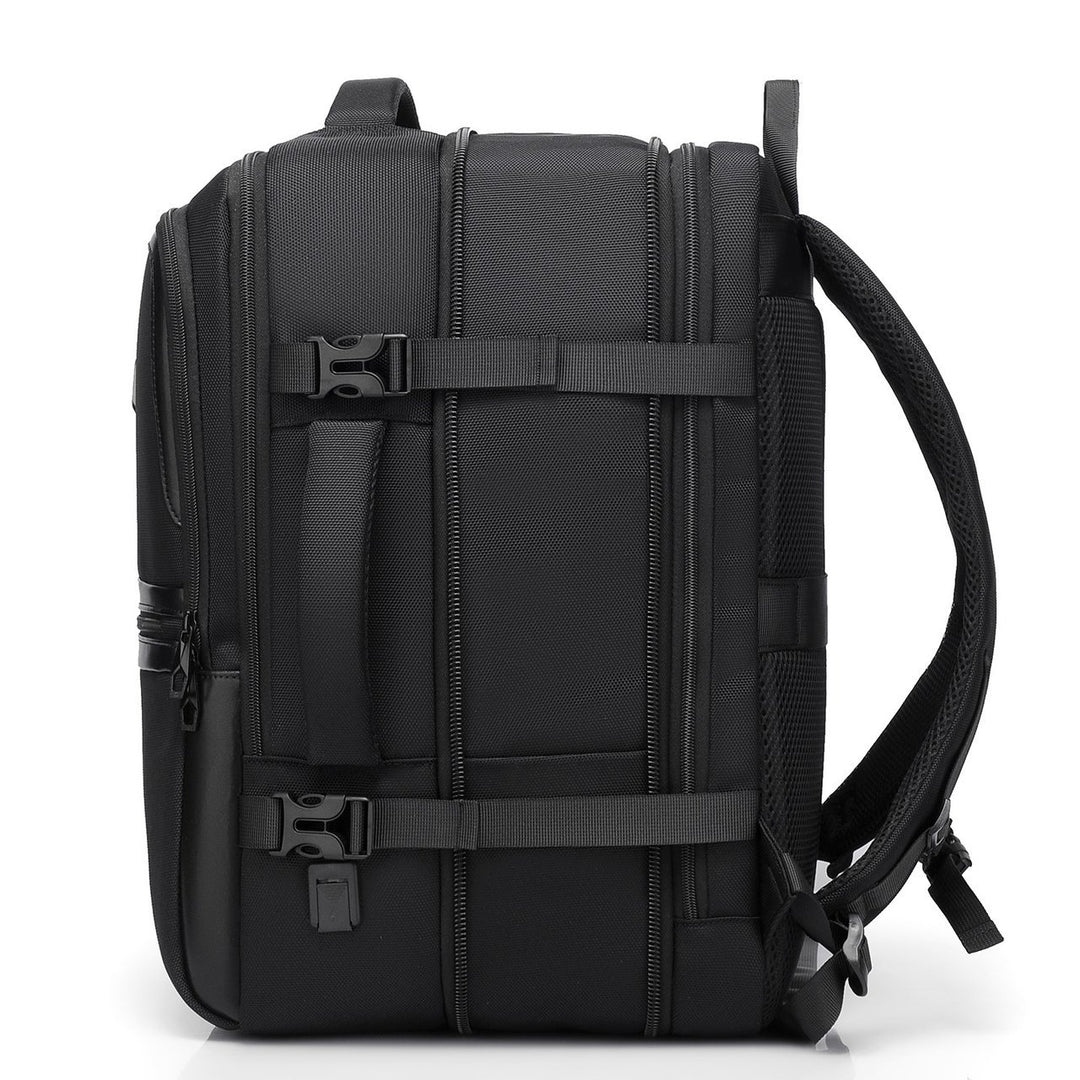 Elegant Laptop Backpack with Water-Repellent Material and Innovative Compartment System Stornfield