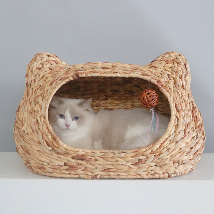 Cozy cat basket with ear design Stornfield
