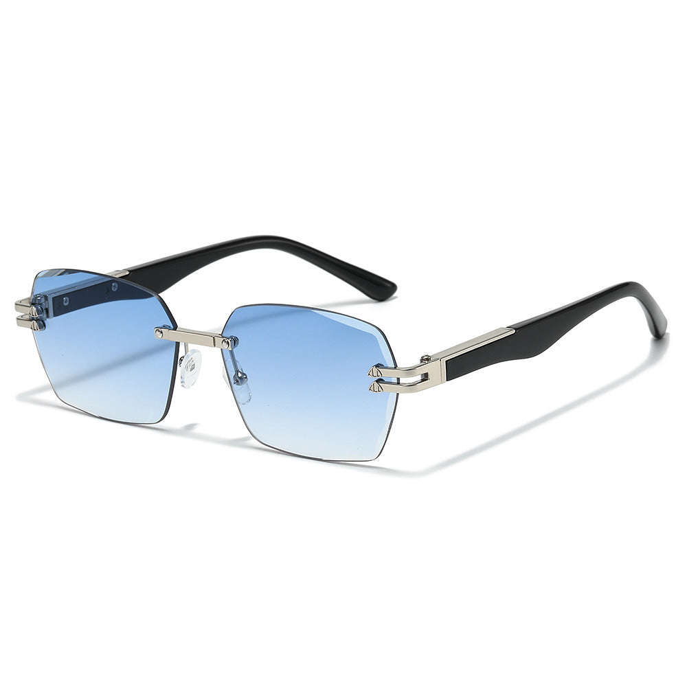 Oversized Geometric Sunglasses with Metal Details Stornfield