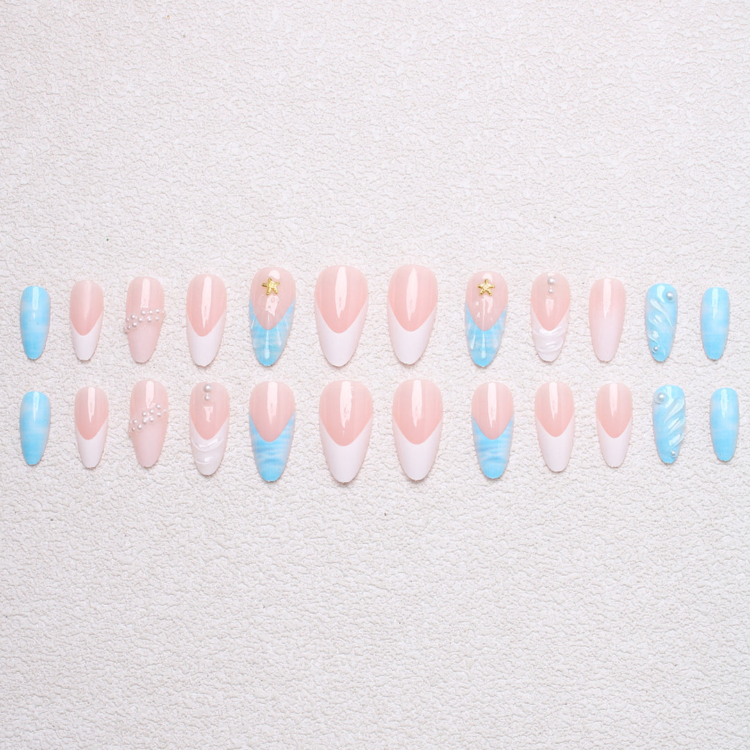 Creative artificial nails with maritime motifs Stornfield
