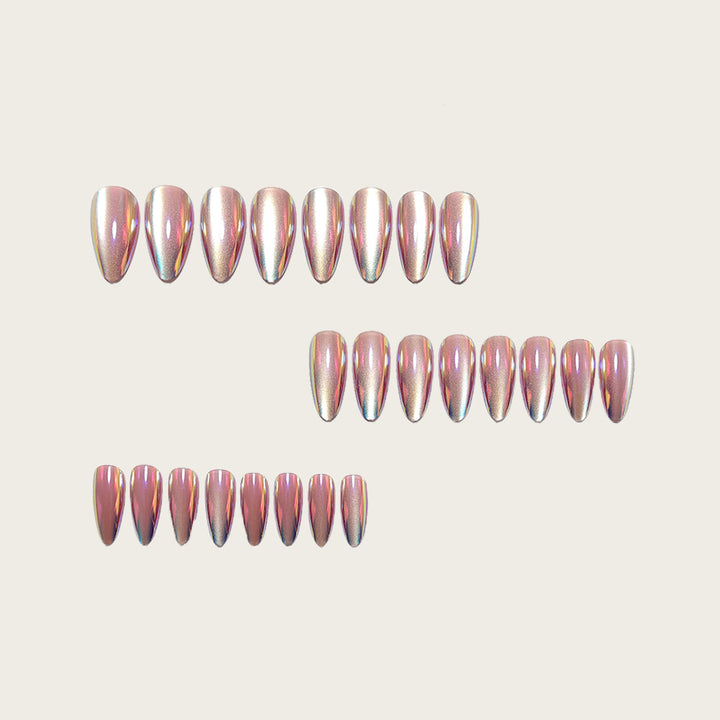 Artificial nails with holographic effect and elegant finish Stornfield